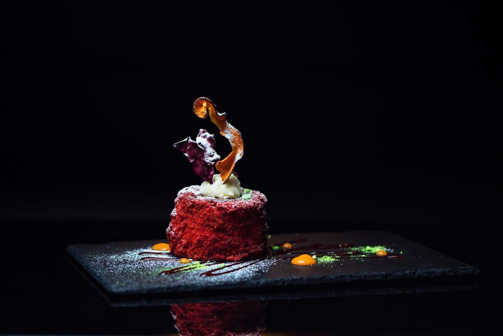 eating in the dark experiences in london