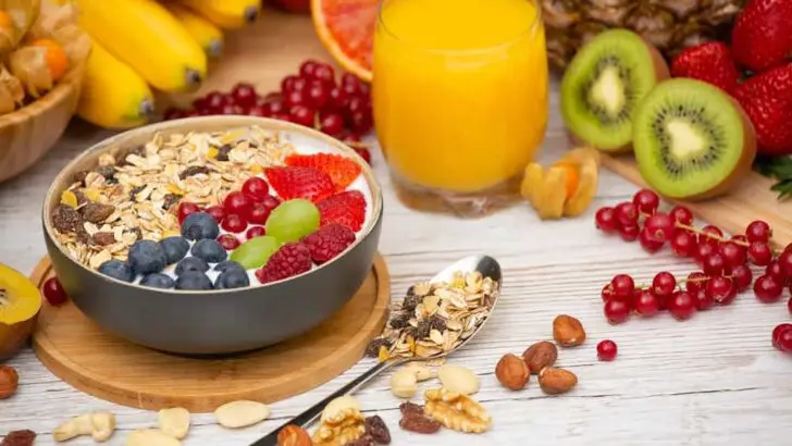 20 Quick & Healthy Ideas for Breakfast on the Run