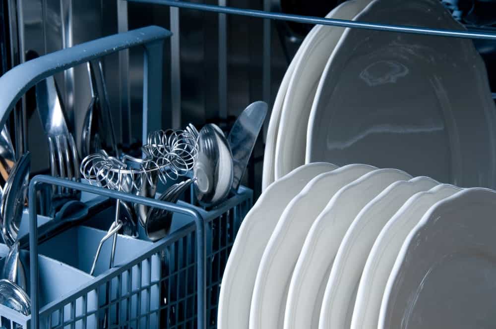 Buying the best commercial dishwasher for your business