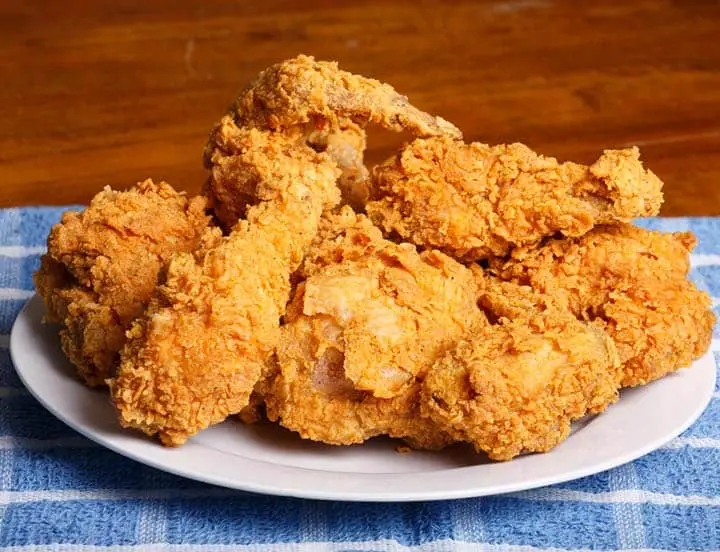 How To Reheat Fried Chicken Safely At Home