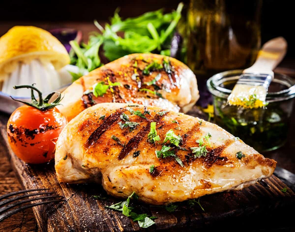 How to Cut Chicken Breast Correctly & Safely