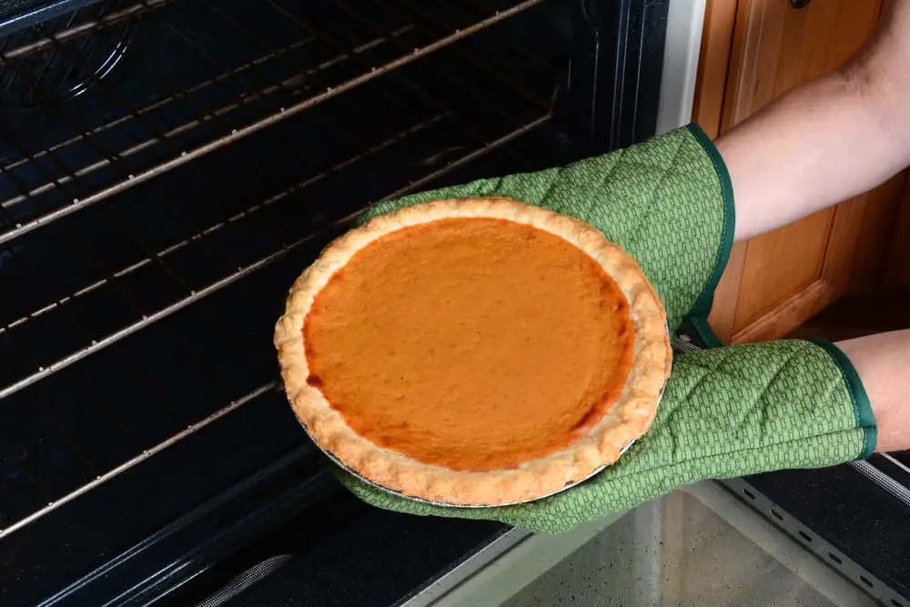 How to Tell If Pumpkin Pie Is Done