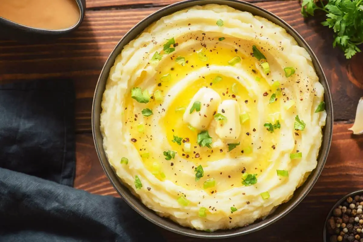 How to Cook the Perfect Mashed Potatoes & How to Keep Mash Warm