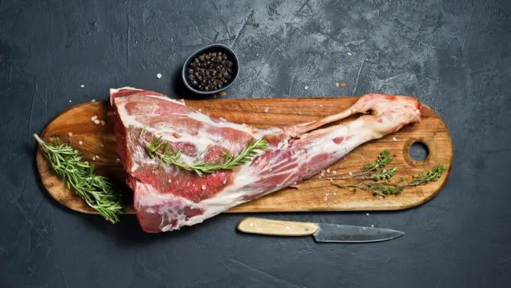 How to Carve a Leg of Lamb – On & Off the Bone