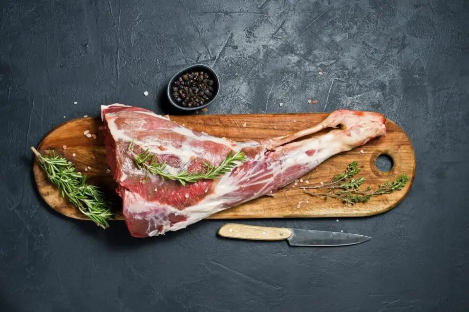How To Carve A Leg Of Lamb - On & Off The Bone