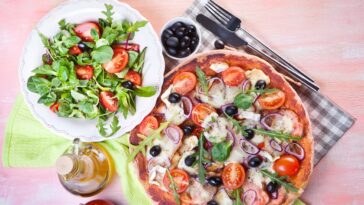Salad with Pizza