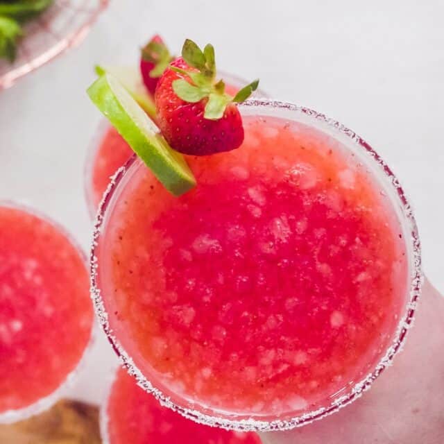 How To Make Strawberry Margaritas