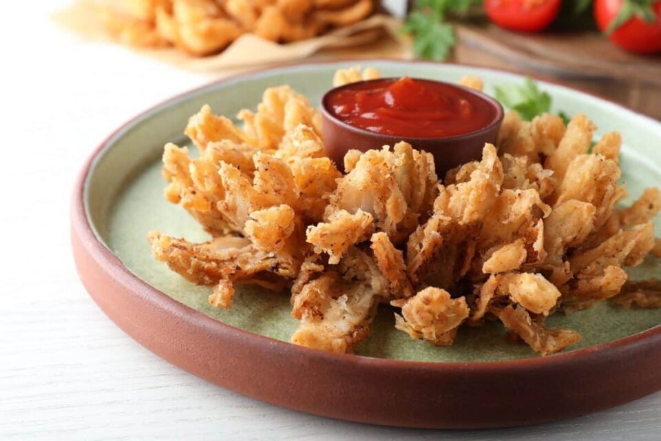 How To Make A Blooming Onion In The Oven