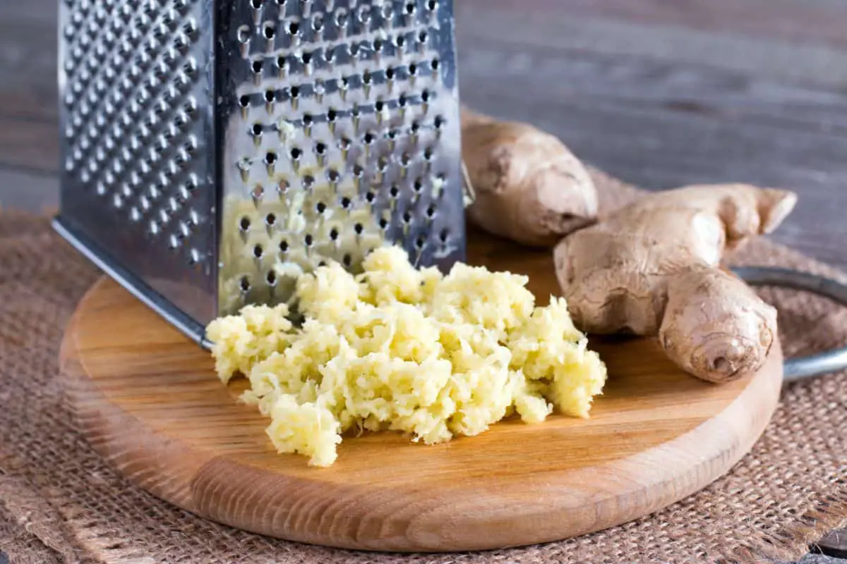 Best Way to Grate Ginger