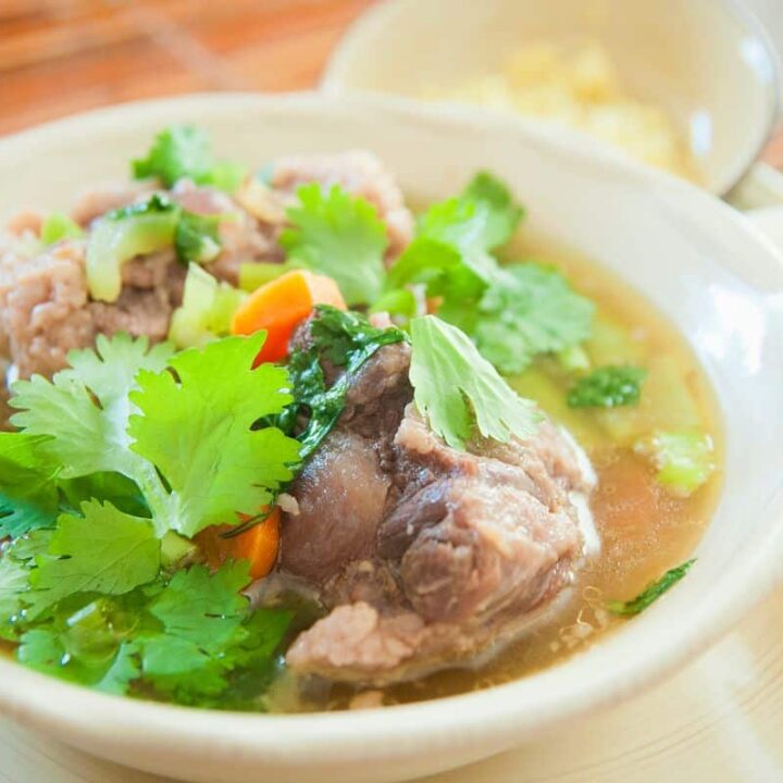Hawaiian Oxtail Soup Recipe