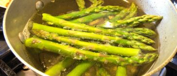 How To Boil Asparagus On Stove