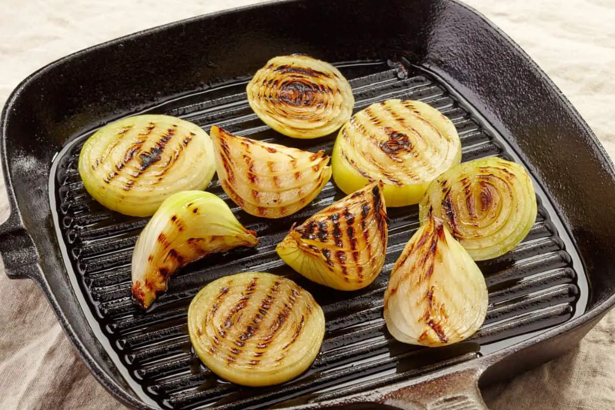 How to Make Grilled Onions