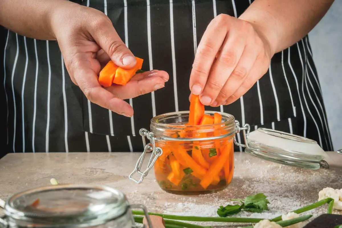 Vietnamese Pickled Carrots Recipe