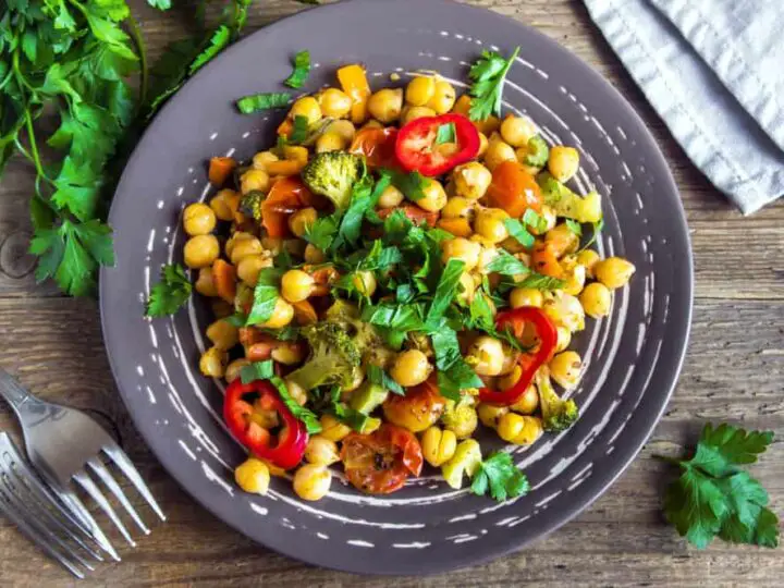 How to Make Chickpea Salad & 5 Recipes