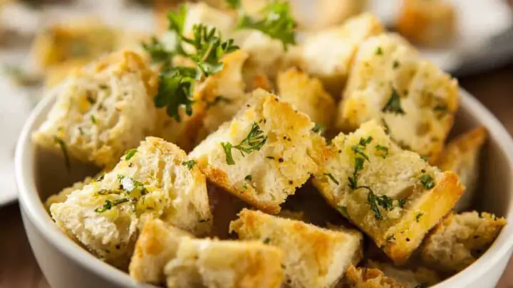 How to Make Croutons – Sourdough, Bread & Garlic Croutons
