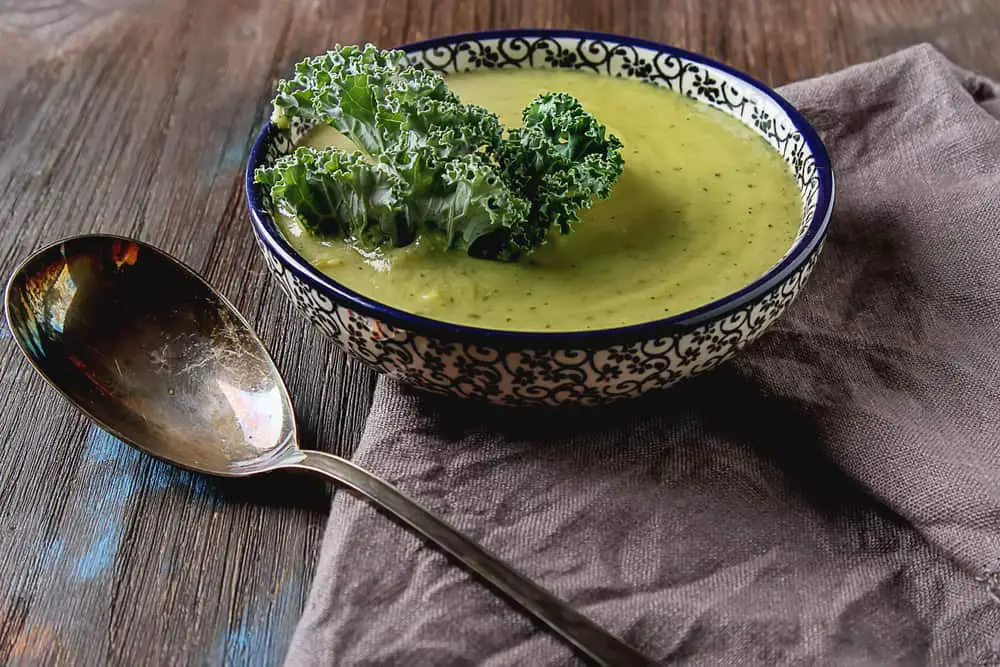 How Long to Cook Kale in Soup