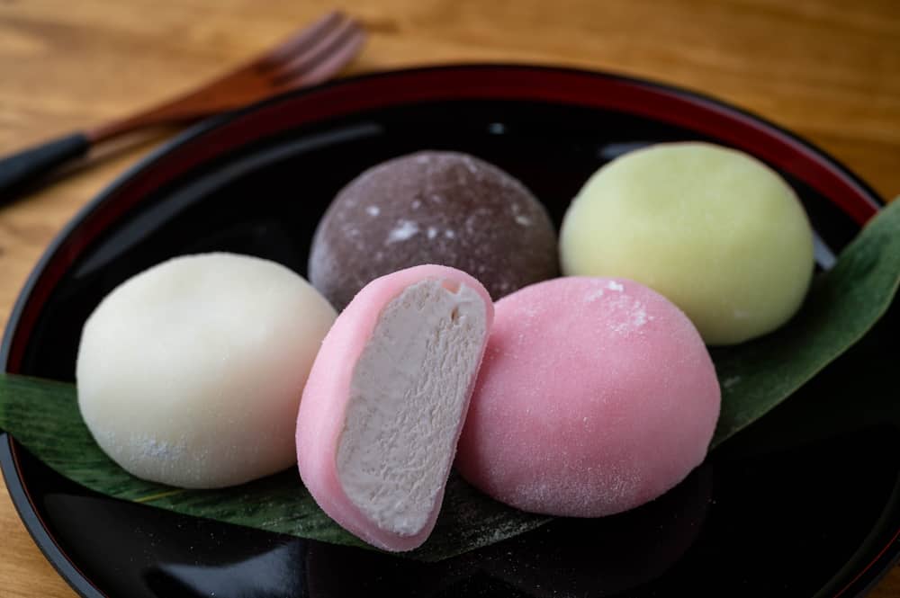 How to Make Mochi: Traditional, Ice Cream & Donuts