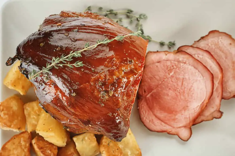How to Make Honey Glazed Ham