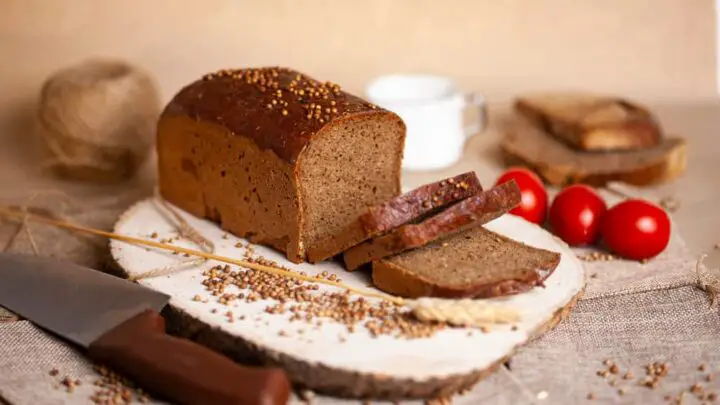 How to Make Molasses Bread – Original, Black Angus & Pumpkin Recipes