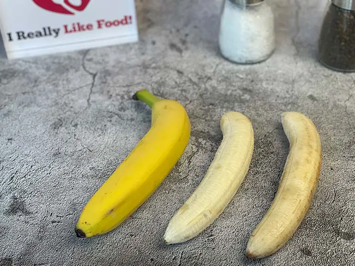 How to Freeze Bananas (without browning)
